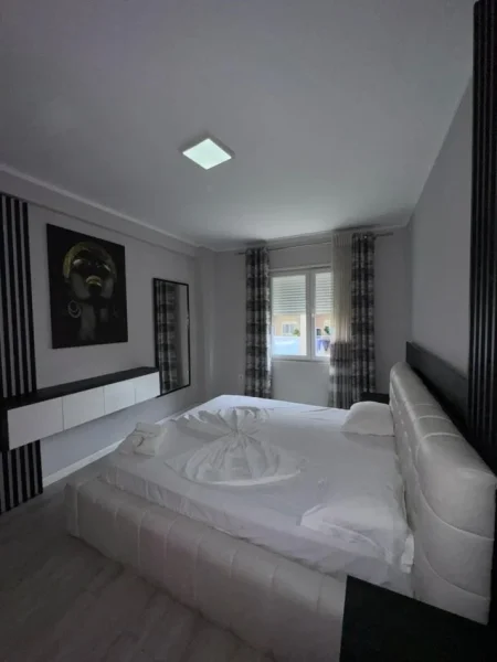 Tirane, shitet apartament 1+1+Ballkon Kati 2, 70 m² 133.000 € (Rruga 5 Maj (Concordi))