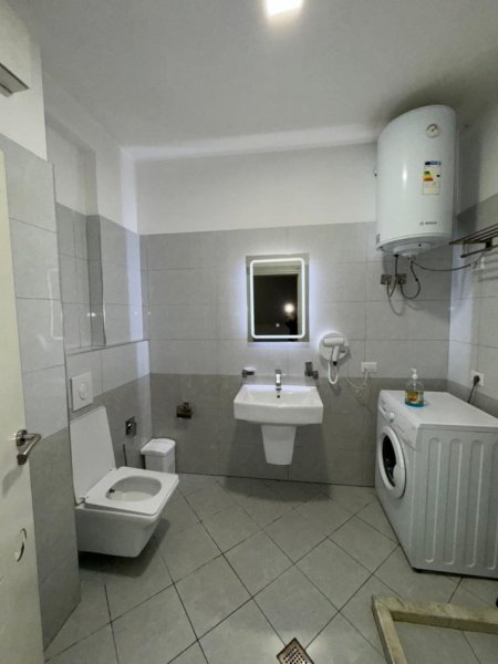 Tirane, shitet apartament 1+1+Ballkon Kati 2, 70 m² 133.000 € (Rruga 5 Maj (Concordi))