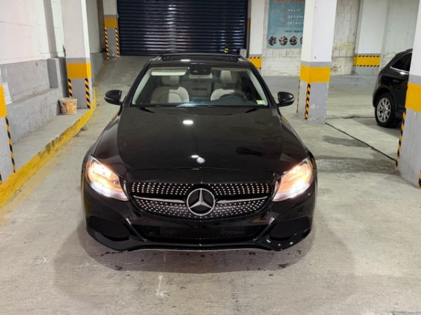 Mercedes C300 2.0Benzin 2016 Dogan e Paguar 10999Lek