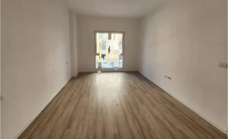 Tirane, jepet me qera zyre Kati 2, 100 m² 1.030 € (Rruga Hysni Gerbolli)