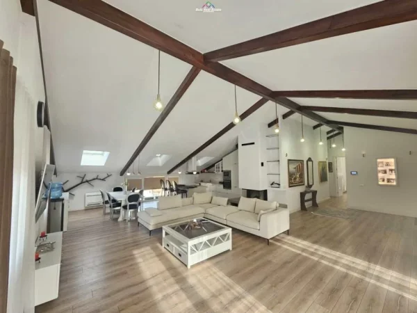 Tirane, jepet me qera apartament 3+1+Ballkon Kati 3, 250 m² 2.200 € (Secret Garden Residence, prane TEG)