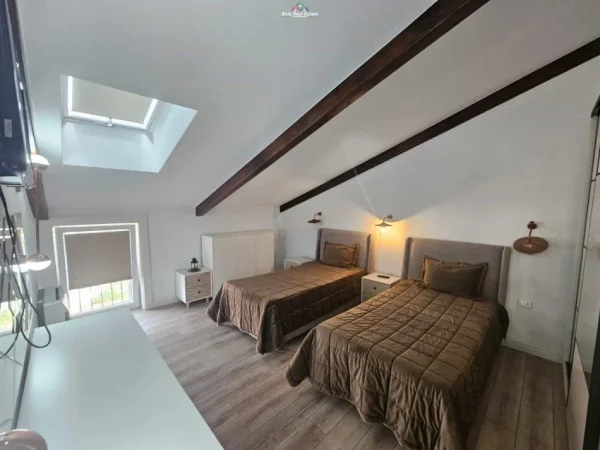 Tirane, jepet me qera apartament 3+1+Ballkon Kati 3, 250 m² 2.200 € (Secret Garden Residence, prane TEG)