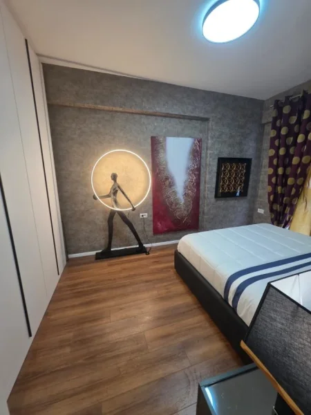Tirane, jepet me qera apartament 1+1+Ballkon Kati 6, 70 m² 850 € (21 Dhjetori)