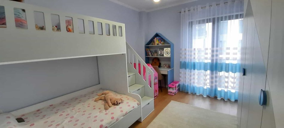 Tirane, shes apartament 2+1 Kati 6, 106 m² 214.000 € (Rruga Nexho Konomi)