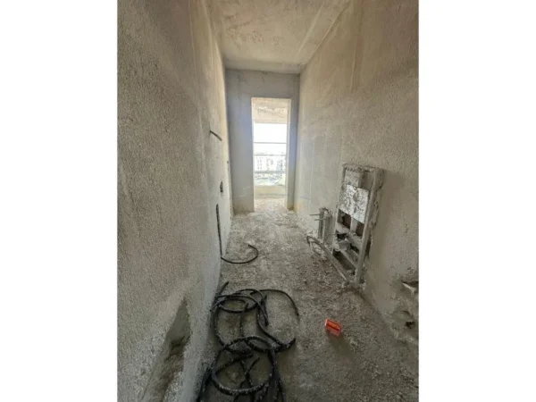 Tirane, shitet apartament 2+1+Ballkon Kati 6, 101 m² 195.000 € (Jordan Misja)