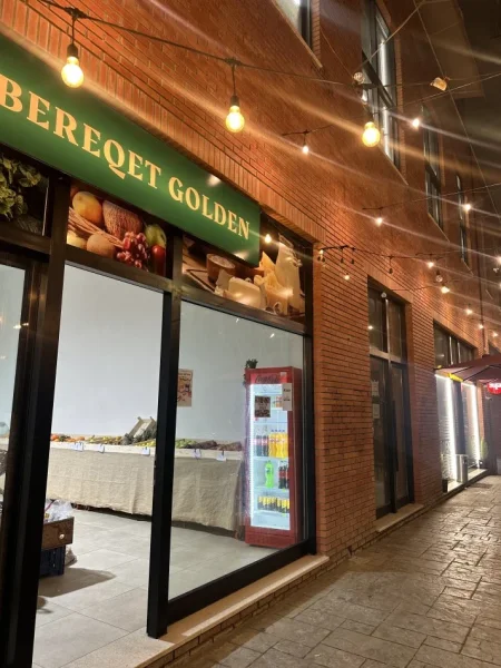 Tirane, Shitet biznes Fruta perime ( 5000€ ) 5.000 €