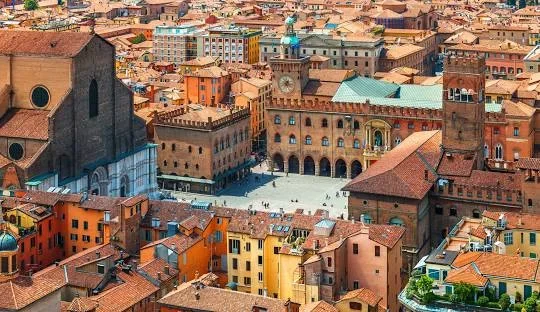 Tirane, ofrohet City-tour | Vizita qytetesh Bologna, Parma, Rimini nisja 27 Shkurt cmimi 164 Euro