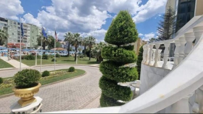 SHITET GARSIONERE NE  (DURRES PLAZH) 32.400 €