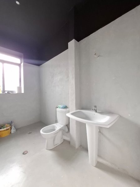 ZYRË ME Qira ,Open Space:📍 Qendër/ Fillim Rrugës Durrësit ( fiks mbrapa dyanit të luleve) 110 m2 || 780 euro🔥