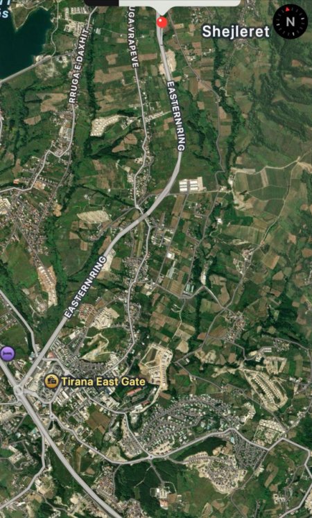 Tirane, shitet toke , 3.850 m²