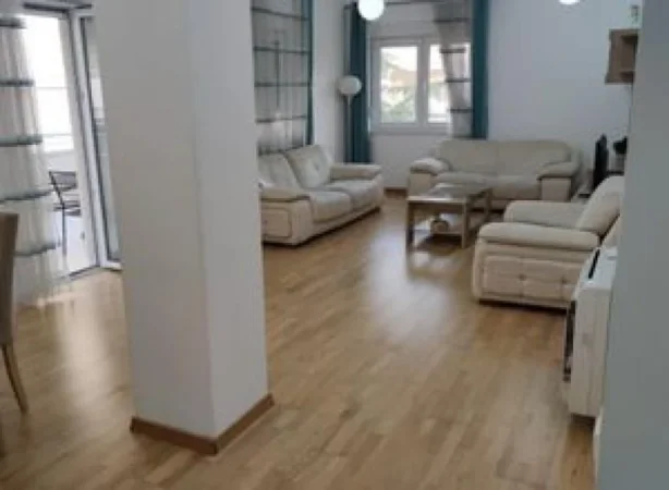 SHITET APARTAMENT 3+1+2 POSTE PARKIMI  REZIDENCE LUKSOZE SAUK