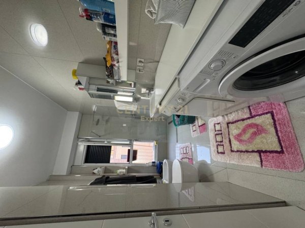 Tirane, shitet apartament 1+1 Kati 7, 71 m² 169.000 € 