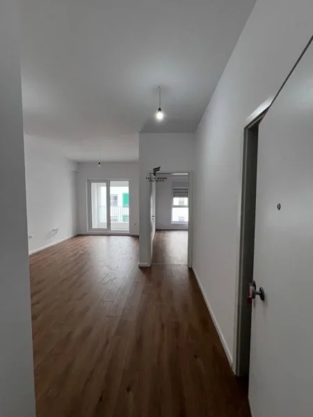 Tirane, shitet apartament 1+1+Ballkon Kati 6, 61 m² 110.000 € (ALI DEMI)