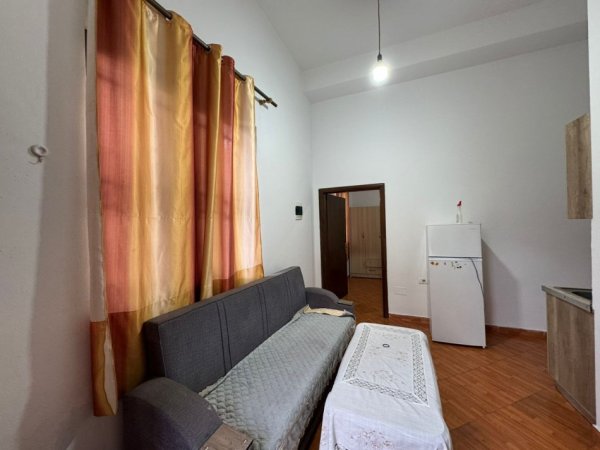 Tirane, jepet me qera apartament 1+1+Ballkon Kati 0, 48 m² 280 € (ne rrugen Besim Fagu Tirane.)