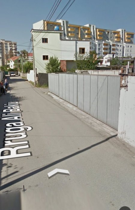 Tirane, jepet me qera nga Pronari, pa-komision magazine Kati 3, (Ali bakiu)