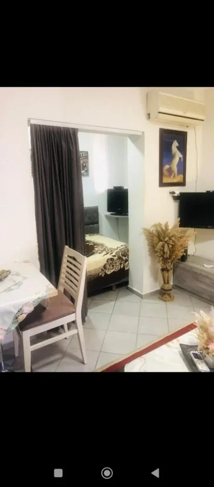 Tirane, jepet me qera Garsioner, Kati 4, 50 m² 600 € (Prane Bar Votra, Brryl, Tirane.)