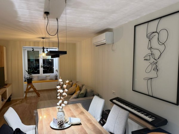 Tirane, jepet me qera apartament 1+1 Kati 1, 64 m² 750 € (Prane Gjykates Rrethit, Myslym Shyri, Tirane.)