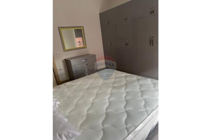 Tirane, jepet me qera apartament 3+1+Ballkon , 127 m² 600 € (Green City, Unaza e Re)