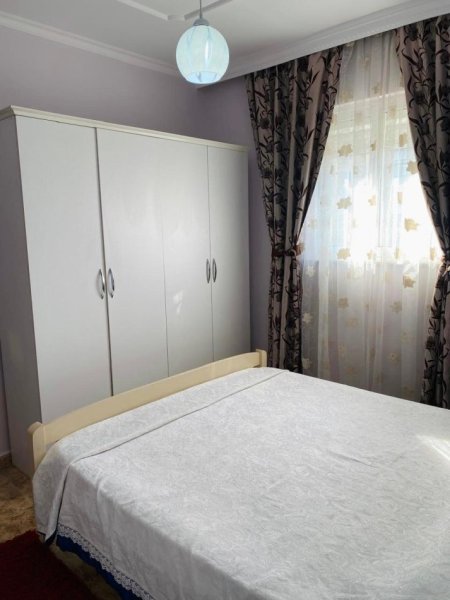 Tirane, jepet me qera apartament 2+1+Ballkon Kati 5, 80 m² 600 €
