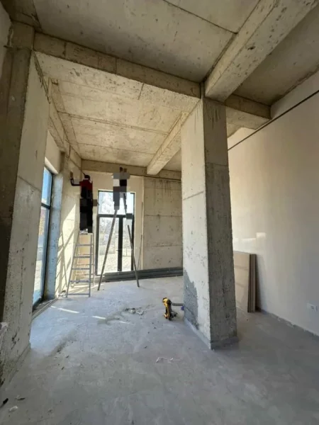 Tirane, jepet me qera dyqan Kati 0, 60 m² 670 € (Rruga Sokrat Miho)