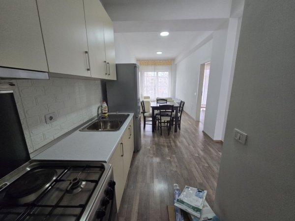 Tirane, jap me qera apartament 1+1 Kati 4, 60 m² 32.000Leke Kompleksi Mangalem 21 Ali Demi