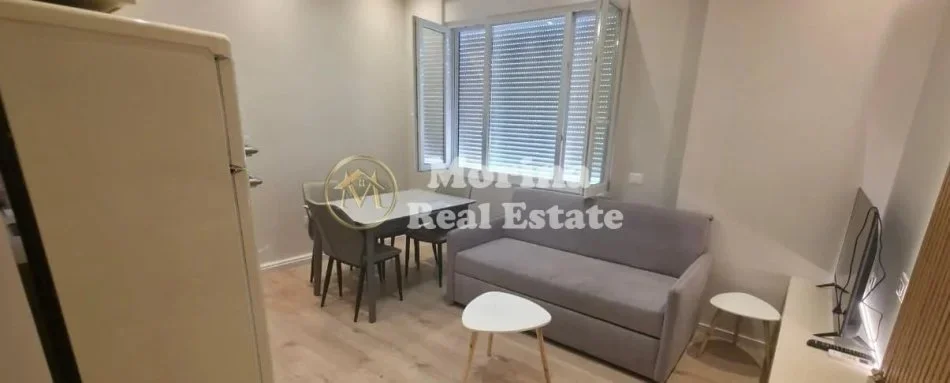 Tirane, jepet me qera apartament 1+1 Kati 1, 55 m² 650 € (Rruga e Dibres)