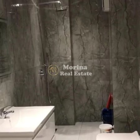 Tirane, jepet me qera apartament 1+1 Kati 6, 60 m² 300 € (Shkoze)