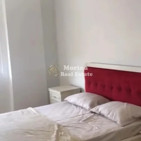 Tirane, jepet me qera apartament 1+1 Kati 6, 60 m² 300 € (Shkoze)