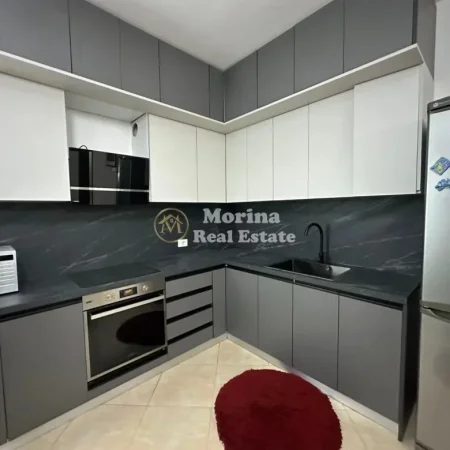 Tirane, jepet me qera apartament 2+1 Kati 3, 106 m² 750 € (Jordan Misja,Kompleksi Gener 2)