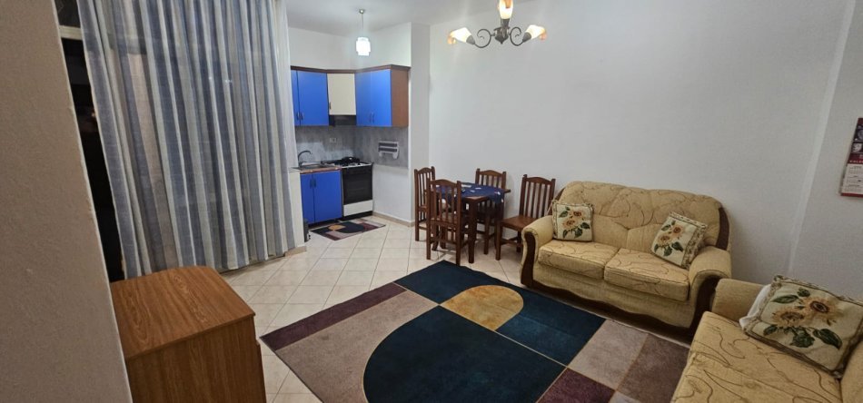 Durres, jepet me qera apartament 1+1 Kati 2, 65 m² 300 € 
