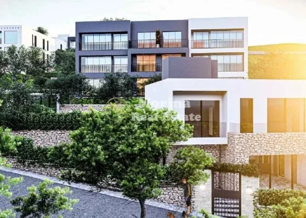 Tirane, shitet Vile 3+1 , 287 m² 800.000 € (Sauk, Farka Lake)