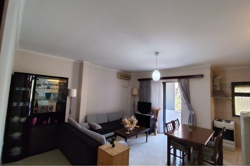 Tirane, shitet apartament 2+1+Ballkon Kati 3, 102 m² 185.000 € (Rruga Ali Demi (prane Shkolles 1 Maji))