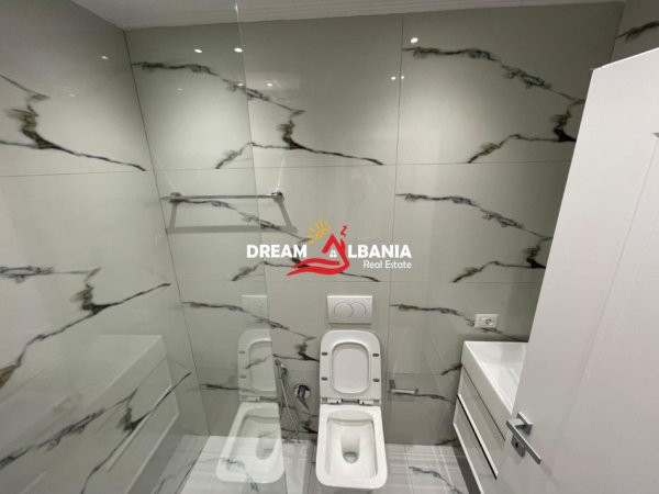 Tirane, jepet me qera apartament 2+1+Ballkon Kati 2, 120 m² 1.300 € (kopshti zoologjik)