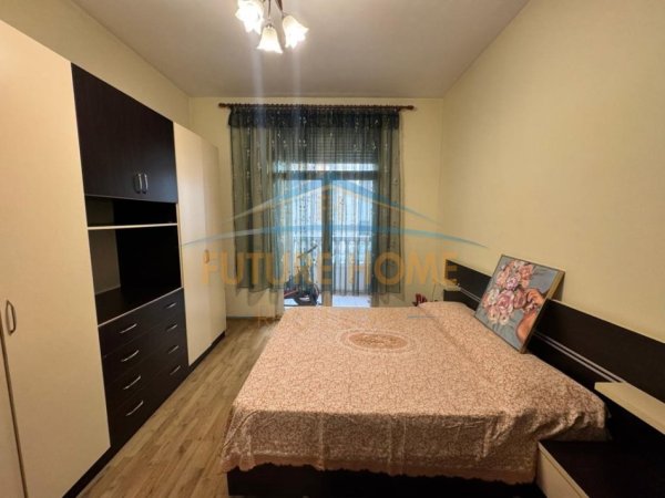Tirane, jepet me qera apartament 2+1 Kati 2, 120 m² 900 € (rruga e barrikadave)