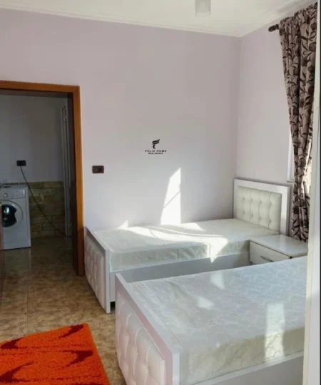 Tirane, jepet me qera apartament 2+1 Kati 5, 80 m² 600 € (21 DHJETORI)