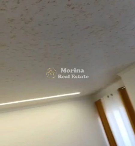 Tirane, jepet me qera apartament 2+1 Kati 5, 120 m² 800 € (Zogu i ZI)