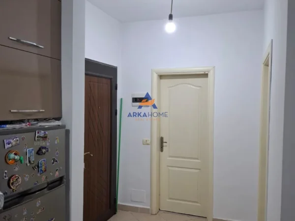 Tirane, shitet apartament 1+1+Ballkon Kati 5, 72 m² 88.357 €