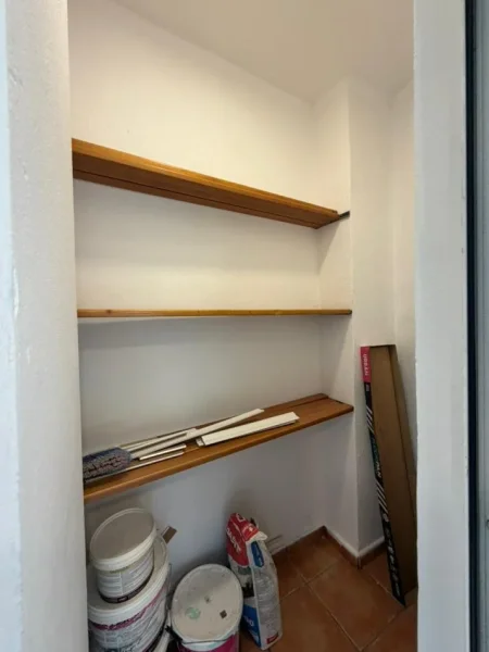 Tirane, jepet me qera apartament 2+1+Aneks+Ballkon Kati 9, 120 m² 1.400 € (Ish Ekspozita)