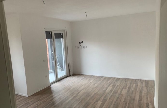 Tirane, shitet apartament 2+1 , 97.000 € (PASKUQAN)