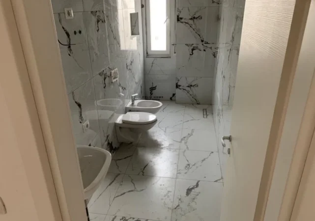 Tirane, shitet apartament 2+1 , 97.000 € (PASKUQAN)