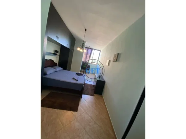 Durres, jepet me qera apartament 1+1 Kati 10, 70 m² 450 € (Vollga)