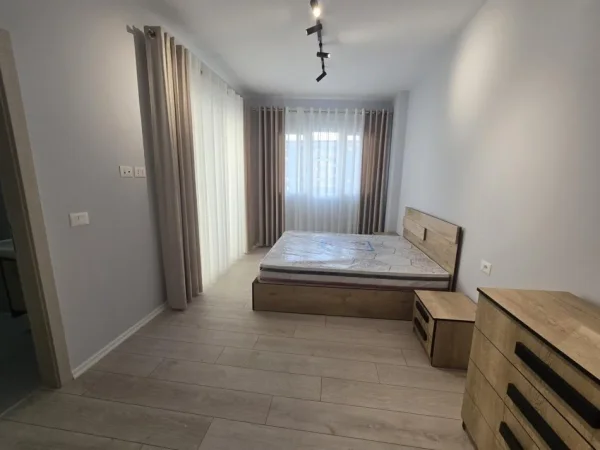 Tirane, shitet apartament 2+1 Kati 7, 130 m² 250.000 € 