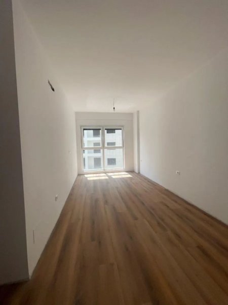 Tirane, shitet apartament 3+1+Ballkon Kati 3, 132 m² 132.000 € (Kompleksi Diellon)