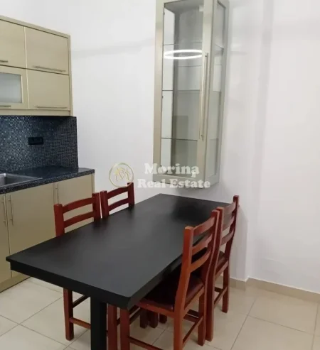 Tirane, jepet me qera apartament 1+1 Kati 1, 67 m² 450 € (Astir)
