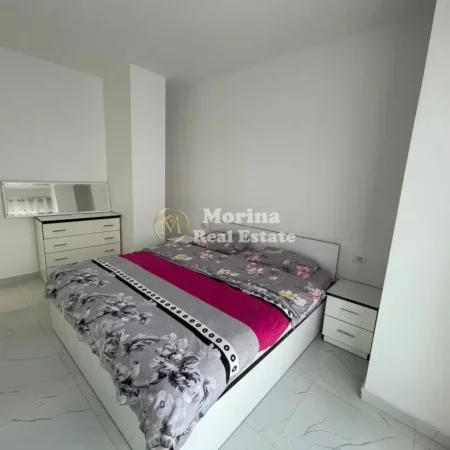 Tirane, jepet me qera apartament 1+1 Kati 1, 85 m² 650 € (Zogu i ZI)