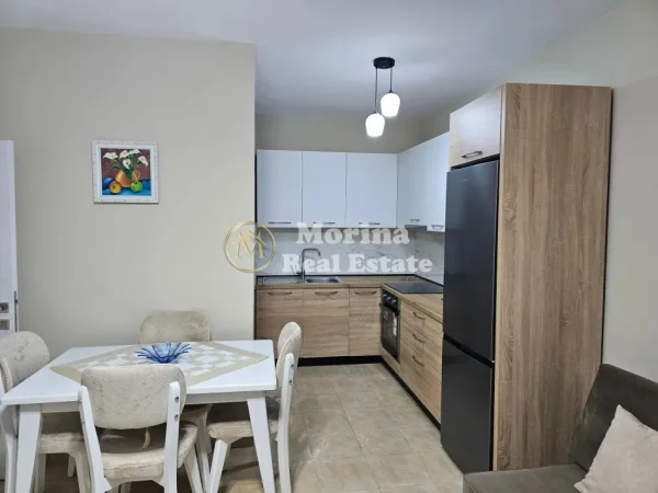 Tirane, jepet me qera apartament 1+1 Kati 2, 65 m² 500 € (Kodra e Diellit)