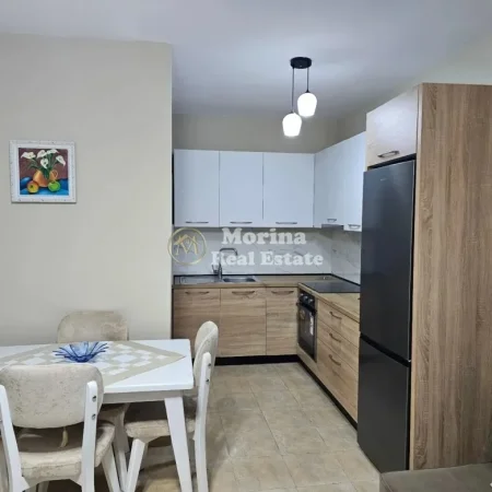 Tirane, jepet me qera apartament 1+1 Kati 2, 65 m² 500 € (Kodra e Diellit)