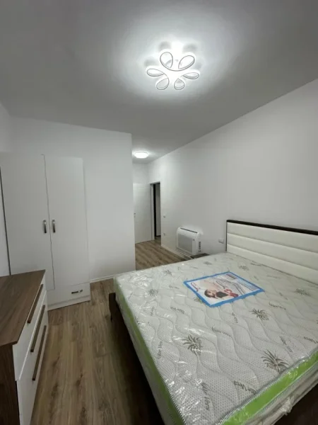 Tirane, jepet me qera apartament 2+1 Kati 7, 112 m² 450 € (PASKUQAN)