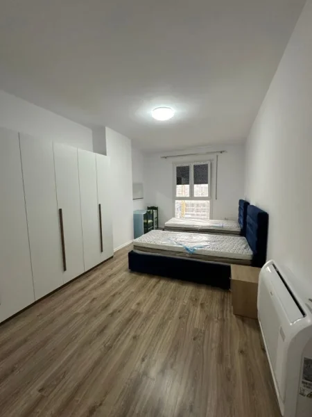 Tirane, jepet me qera apartament 2+1 Kati 7, 112 m² 450 € (PASKUQAN)