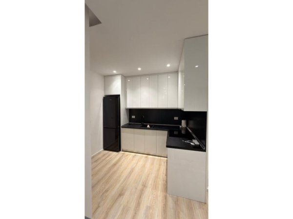 Tirane, shitet 1+1 Kati 2, 63 m² 140.000 € 